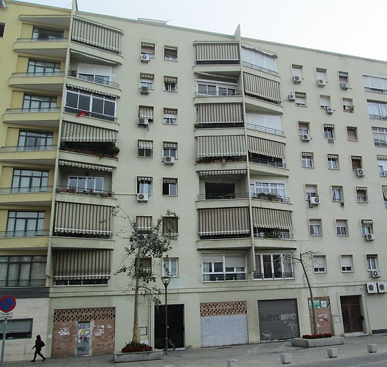 Avenida Comandante Benítez 9 y 7, Art Decó en Málaga