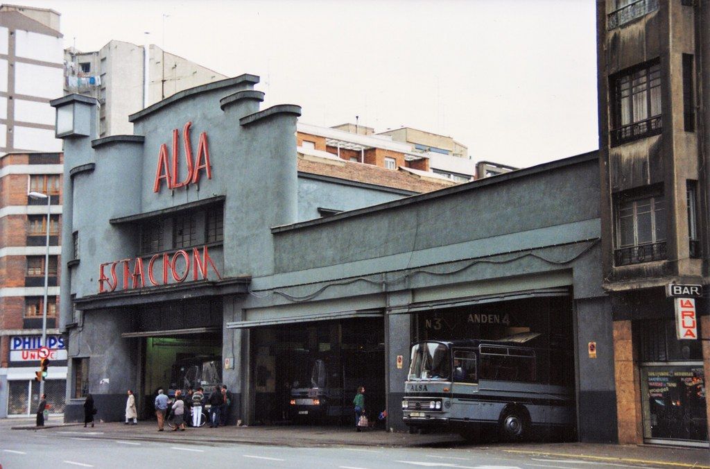 Art Decó racionalista en la estación ALSA de Gijón