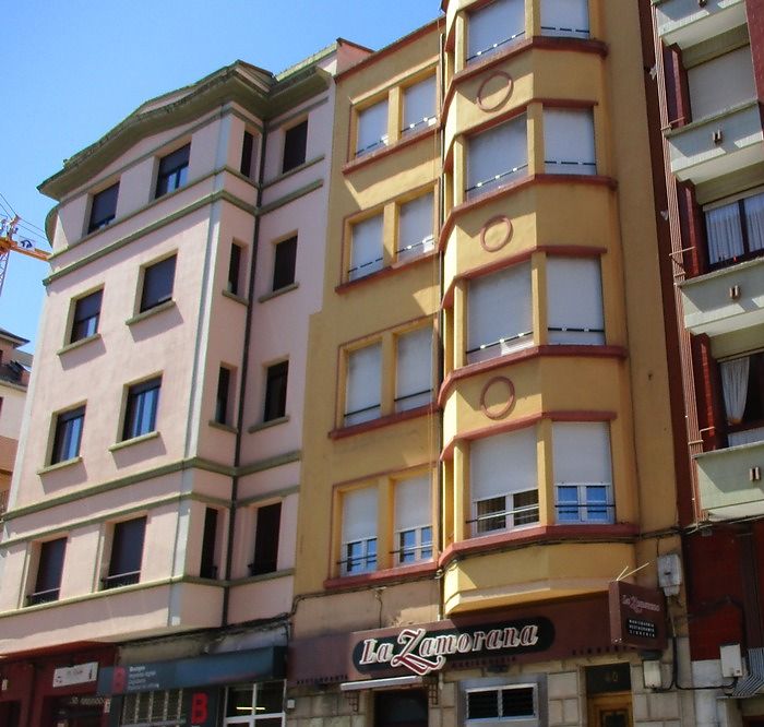Avenida Hermanos Felgueroso 40 en Gijón