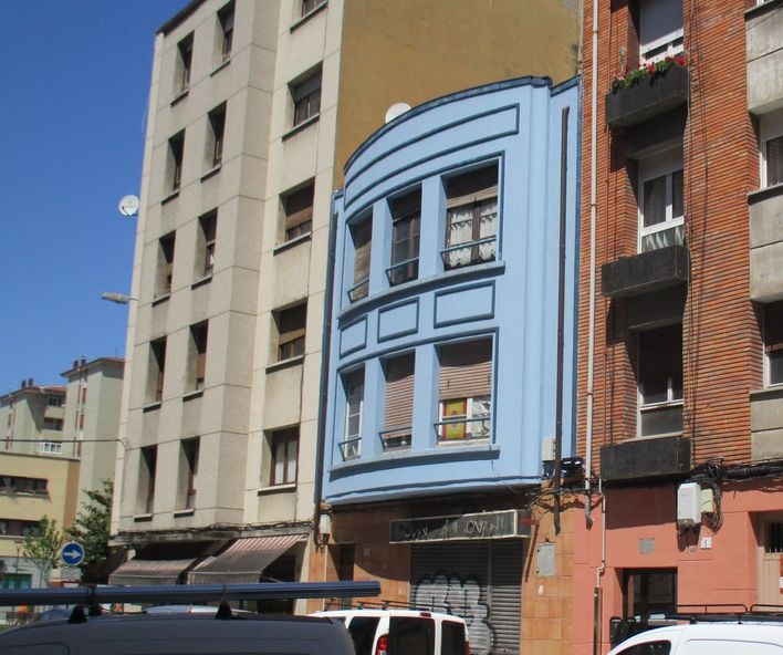Calle Zoila 3 es Art Decó en Gijón