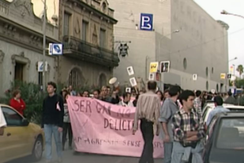 Manifestación gays y lesbianas en Sitges