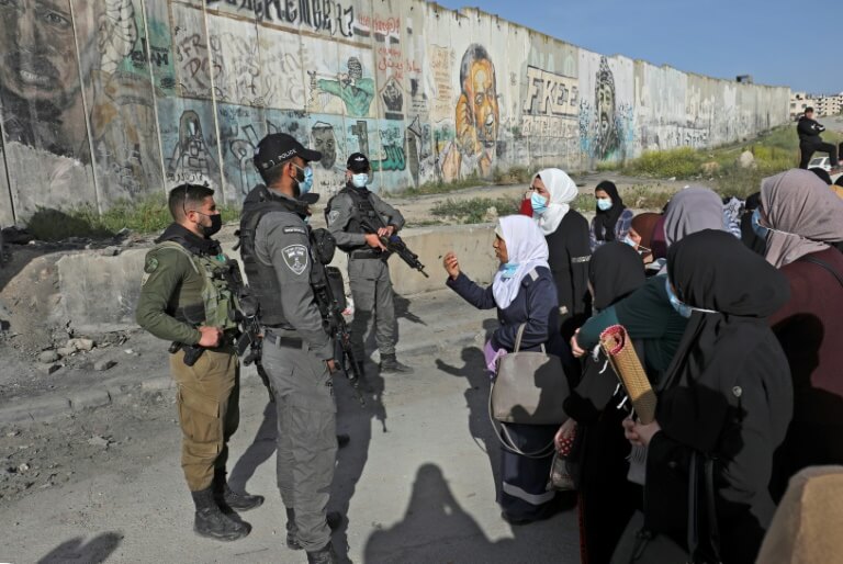 Apartheid que aplica Israel sobre Palestina